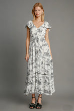 Load image into Gallery viewer, Umgee Two Toned Landscape Print Maxi Dress in Black