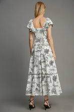 Load image into Gallery viewer, Umgee Two Toned Landscape Print Maxi Dress in Black