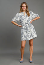Load image into Gallery viewer, Umgee Two Toned Floral Print Mini Dress in Off White
