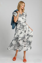 Load image into Gallery viewer, Umgee Two-Tone Landscape Print Midi Dress in Black Mix