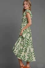 Load image into Gallery viewer, Umgee Abstract Print Leaf Maxi Dress in Green
