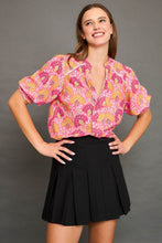 Load image into Gallery viewer, Umgee Bold Vibrant Floral Print Top in Pink Mix