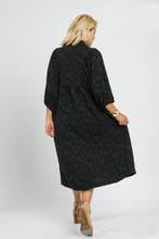 Load image into Gallery viewer, Umgee Solid Color Jacquard Textured Midi Dress in Black