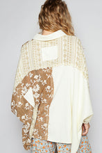Load image into Gallery viewer, POL OVESIZED Contrasting Fabric Top in Natural Multi