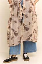 Load image into Gallery viewer, Davi & Dani Printed Chiffon Kimono in Beige