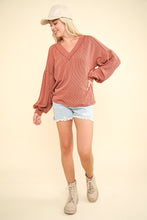 Load image into Gallery viewer, Very J OVERSIZED Two Toned Otto Ribbed Top in Cedarwood
