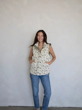 Load image into Gallery viewer, Things Between "WREN" Vest in Olive