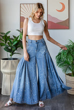 Load image into Gallery viewer, Oli & Hali Wide Leg Splatter Denim Jeans in Blue