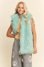 Load image into Gallery viewer, Davi & Dani Shaggy Faux Fur Vest in Mint