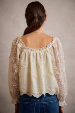 Load image into Gallery viewer, So Me 3D Floral Lace Scallop Edge Blouse in Cream