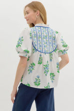 Load image into Gallery viewer, Entro Mixed Floral Print Top in Off White