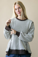 Load image into Gallery viewer, Very J OVERSIZED Waffle Knit Top in Chocolate