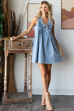 Load image into Gallery viewer, Veveret Pleated Denim Mini Dress in Light Wash