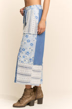 Load image into Gallery viewer, Davi & Dani Printed Denim and Lace Pants in Light Denim Multi