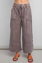 Load image into Gallery viewer, Easel Terry Palazzo Pants in Espresso Pants Easel