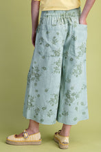 Load image into Gallery viewer, Easel Floral Print Washed Twill Pants in Sage Green