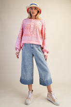 Load image into Gallery viewer, Easel Striped Wide Leg Capri Pants in Washed Denim