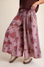 Load image into Gallery viewer, Easel Floral Print Mineral Washed Twill Pants in Mauve