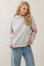 Load image into Gallery viewer, Veveret Sweatshirt Hoodie With Patchwork Sleeve Detail in Pink