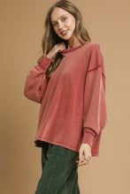 Load image into Gallery viewer, Umgee OVERSIZED Mineral Washed French Terry Top in Rosewood