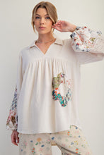 Load image into Gallery viewer, Easel Patched Detail Cotton Gauze Top in Ecru