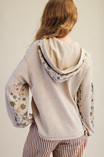 Load image into Gallery viewer, Easel Star Patch with Floral Print Waffle Knit Hooded Top in Light Khaki