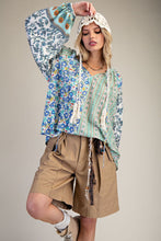 Load image into Gallery viewer, Easel Mix n Match Printed Top in Green
