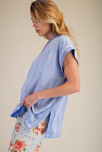 Load image into Gallery viewer, Easel Washed Cotton Jersey Boxy Top in Peri Blue
