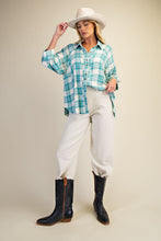 Load image into Gallery viewer, Easel Woven Plaid Top in Aqua