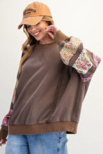 Load image into Gallery viewer, Easel Mineral Washed Terry Knit Top with Contrasting Floral Print Sleeve Patches in Mocha