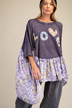 Load image into Gallery viewer, Easel OVERSIZED Solid and Mixed Print LOVE Patched Top in Ash