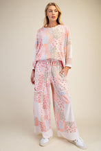 Load image into Gallery viewer, Easel Patchwork Print Loose Fit Top in Blush