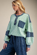 Load image into Gallery viewer, Easel Floral Thermal Henley Top with Denim Contrast in Mint Green