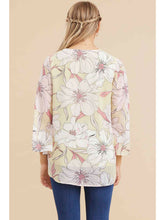 Load image into Gallery viewer, Jodifl Flower Print Top in Pistachio