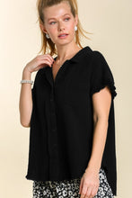 Load image into Gallery viewer, Umgee Short Sleeve Collared Button Up Top with Frayed Hem in Black Top Umgee