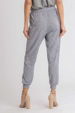 Load image into Gallery viewer, Umgee Diamond Knit Jogger Pants in Heather Gray Pants Umgee