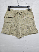 Load image into Gallery viewer, STITCH &amp; Co. Floral Print Twill Shorts with Pleated Details in Beige
