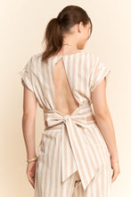 Load image into Gallery viewer, Davi &amp; Dani Contrasting Vertical Striped Set in Taupe
