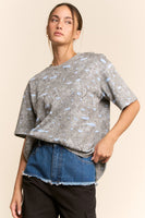 Davi & Dani Relaxed Fit Paisley Print Top in Grey Blue