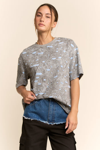 Davi & Dani Relaxed Fit Paisley Print Top in Grey Blue