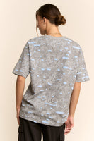 Davi & Dani Relaxed Fit Paisley Print Top in Grey Blue