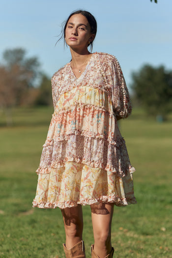 Davi & Dani Mixed Print Chiffon Ruffle Tiered Babydoll Dress in Vanilla Peach