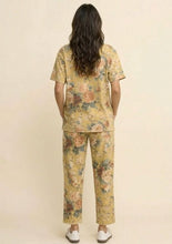 Load image into Gallery viewer, Davi &amp; Dani Garden Flower Printed French Terry Set in Yellow
