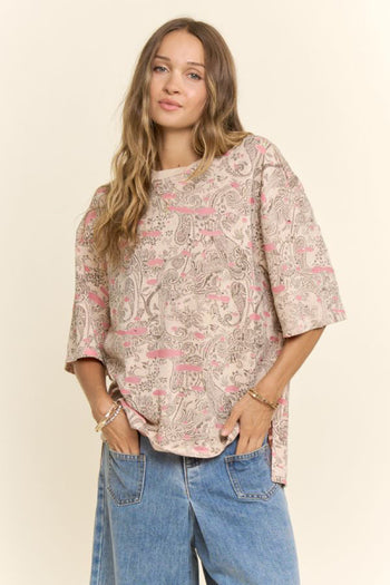 Davi & Dani Relaxed Fit Paisley Print Top in Pink Peach