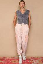 Load image into Gallery viewer, POL Distressed Denim Cargo Joggers in Coral Haze
