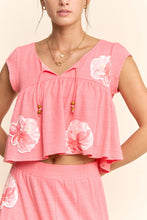 Load image into Gallery viewer, Davi &amp; Dani Crinkled Knit Top Elastic Waist Maxi Skirt Set in Pink
