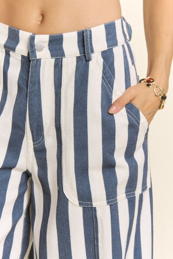 Davi & Dani Striped Wide-Leg Pants in White/Navy