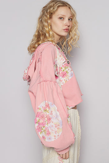 POL CROPPED Twill and Floral Print Jacket in Candy Pink