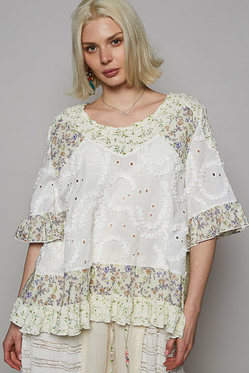 POL Textured Top with Floral Print Details in Off White