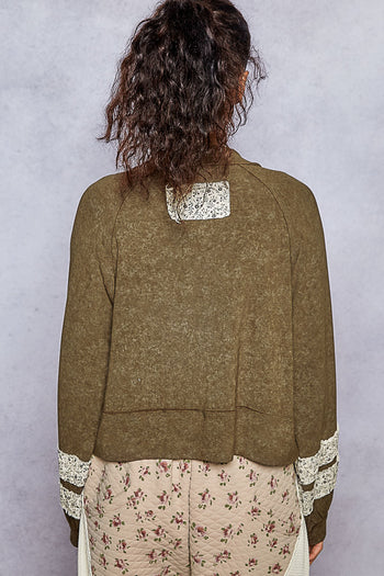 POL SEMI CROPPED Jersey Knit Top with Contrasting Floral Print Details in Olive